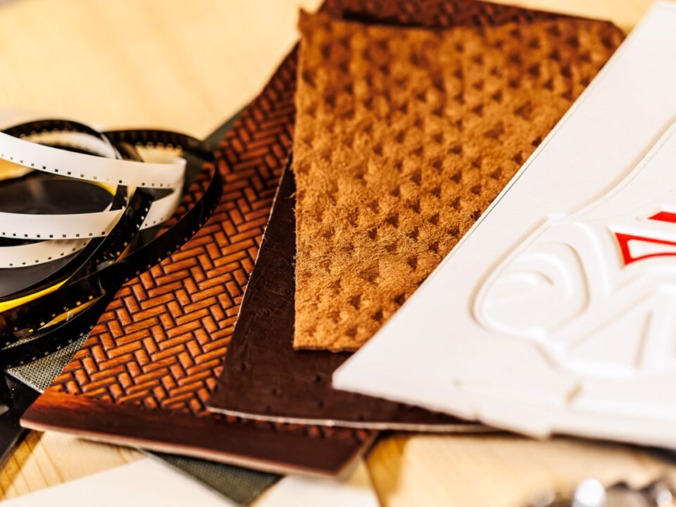 Lavorazione di materiali vegani e tessuti innovativi con l’alta frequenza